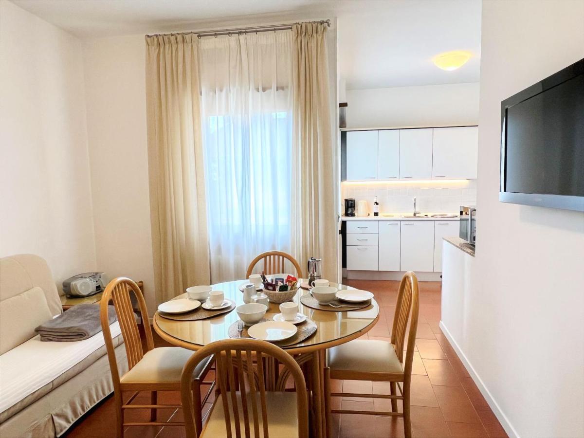 Villa Phoenix - Lake Apartments Riva del Garda Exterior foto