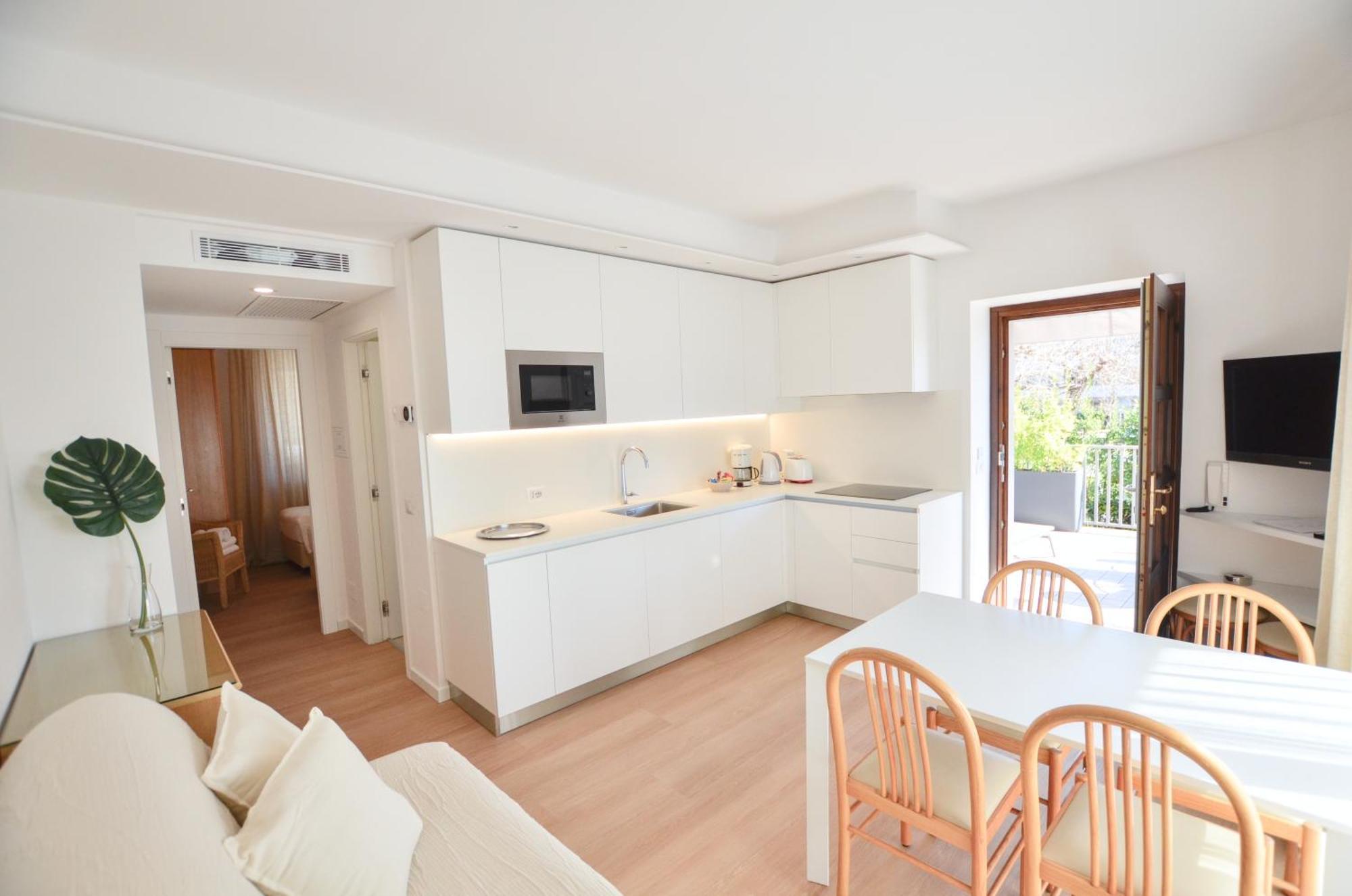 Villa Phoenix - Lake Apartments Riva del Garda Zimmer foto